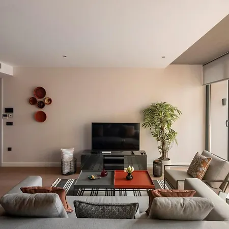 Gorgeous Bright Modern 2bed2bath Home! #69 イスタンブール
