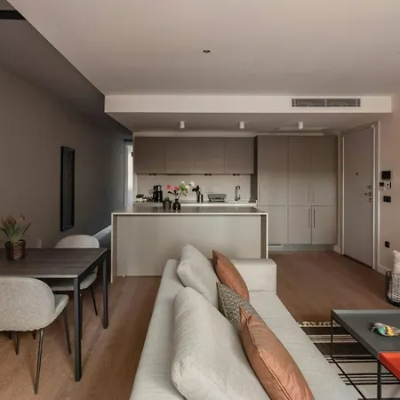 Апартаменты Gorgeous Bright Modern 2bed2bath Home! #69 Стамбул